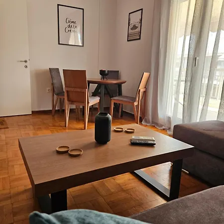 Koukoufli Penthouse 2bds Apartamento *