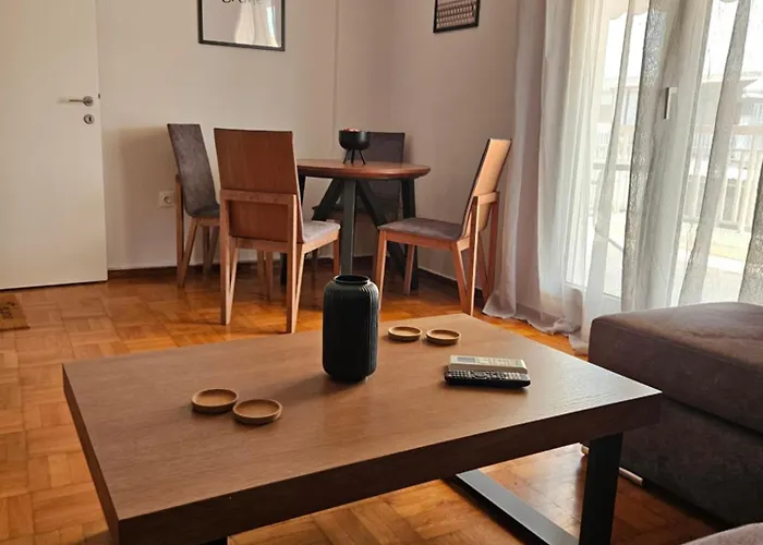 Koukoufli Penthouse 2bds 公寓 *